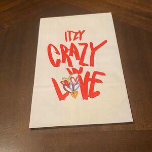 Itzy Crazy in love sticker pack